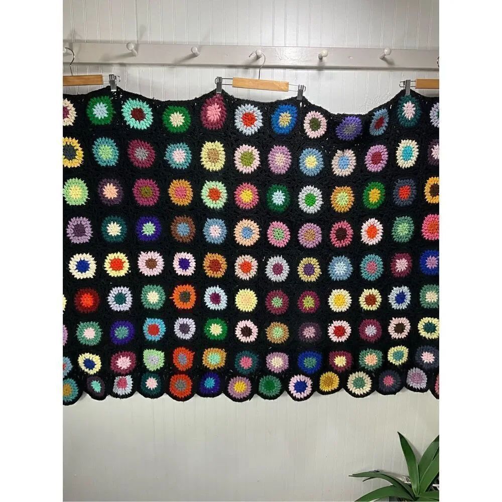 VINTAGE Handmade Wool Blend Granny Square Afghan